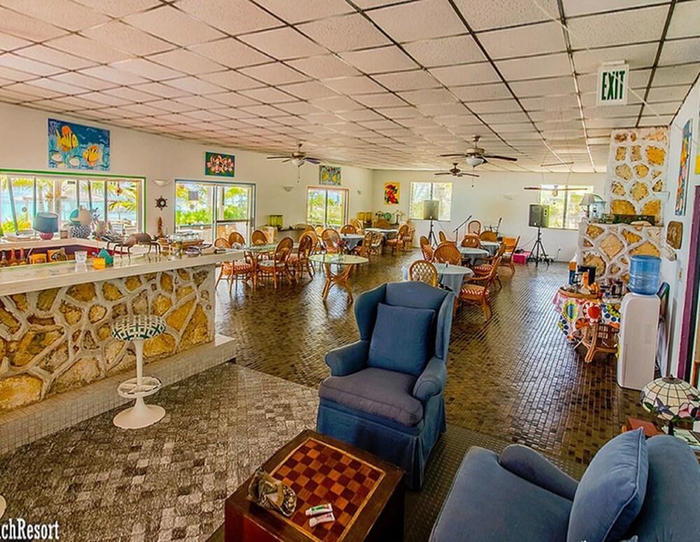 Greenwood Beach Resort Bailey Town  エクステリア 写真